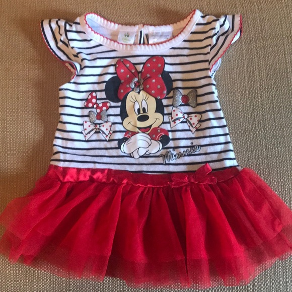 2 Girls size 18 months outfits - Picture 2 of 4